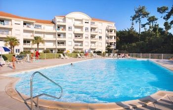 Residence Odalys Thalassa La Pironnière エクステリア 写真